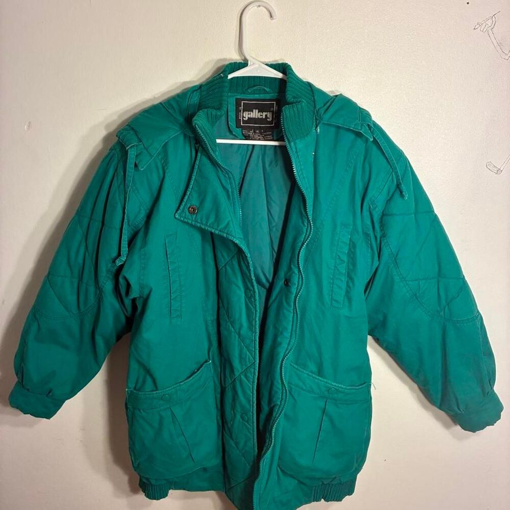 Gallery-clothing men’s Green and Blue Jacket